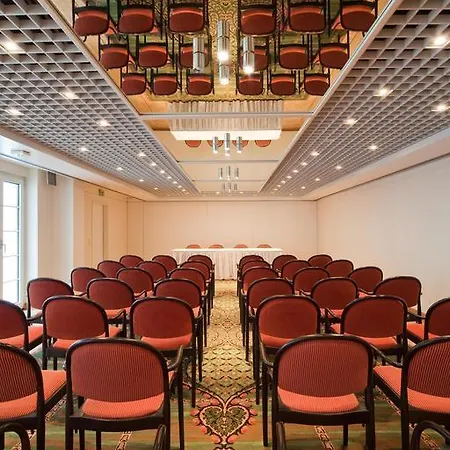 Grand Mussmann Hotel