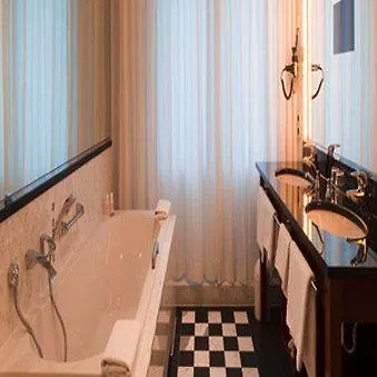 Grand Mussmann Hotel