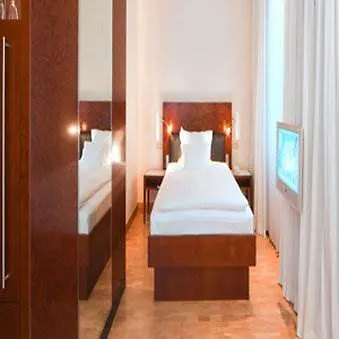Grand Mussmann 4* Hanovre