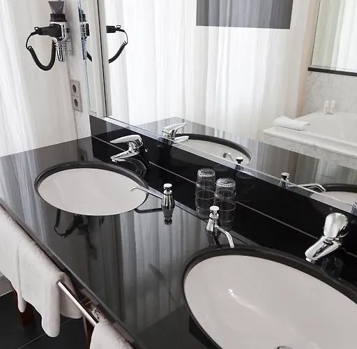 فندق غراند موسمان