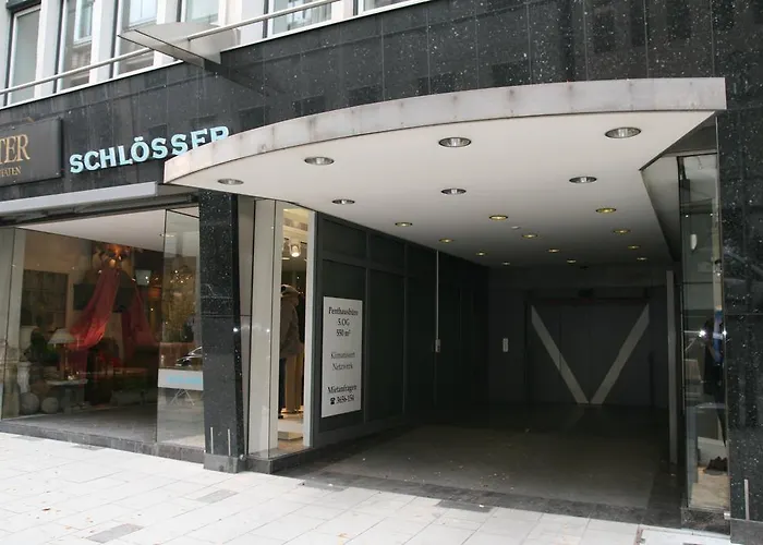 ホテル グランド ムスマン 4*