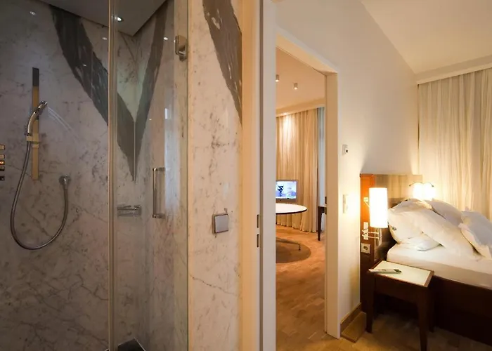 فندق غراند موسمان 4*