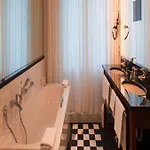Grand Mussmann Hotel