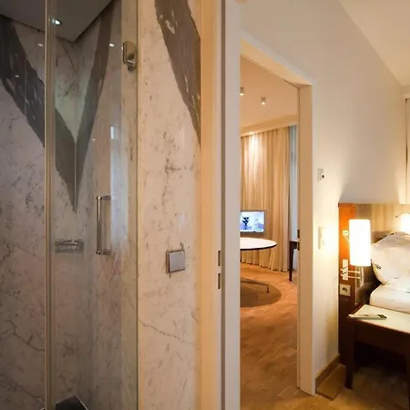 Hotel Grand Mussmann 4*